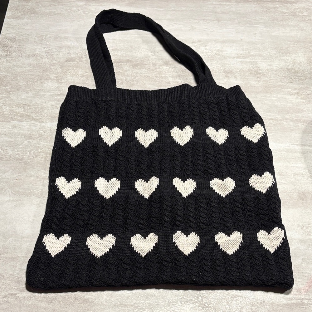 NWOT Ricki’s Black Heart Pattern Tote Bag